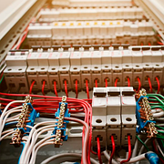 Низьковольтне обладнання