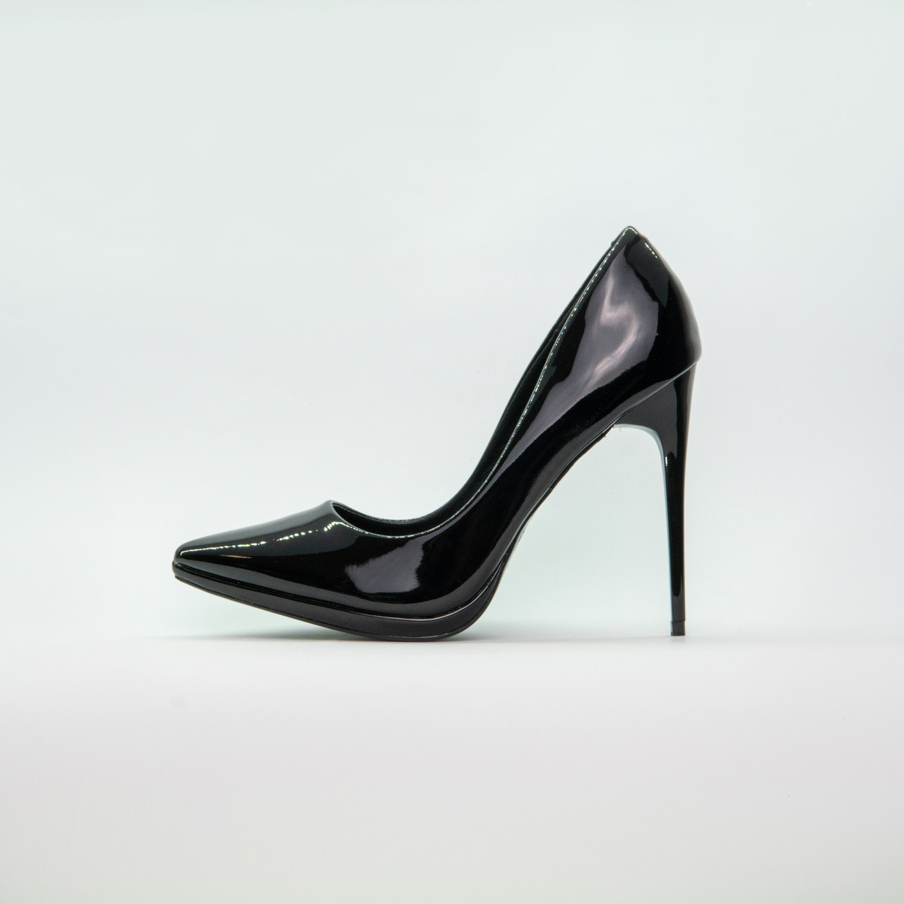 Туфли лодочки лаковые женские черные на устойчивом каблуке на шпильке 11см - фото 2 - id-p1221472040