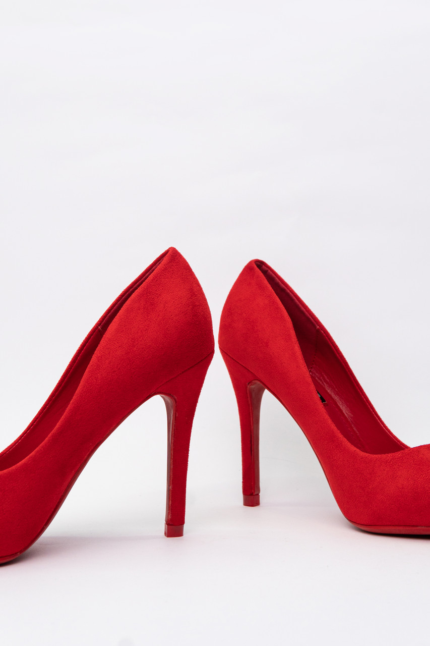Туфлі човника жіночі червоні на підборах на зручній шпильці замшеві 10 см - фото 6 - id-p1221472048