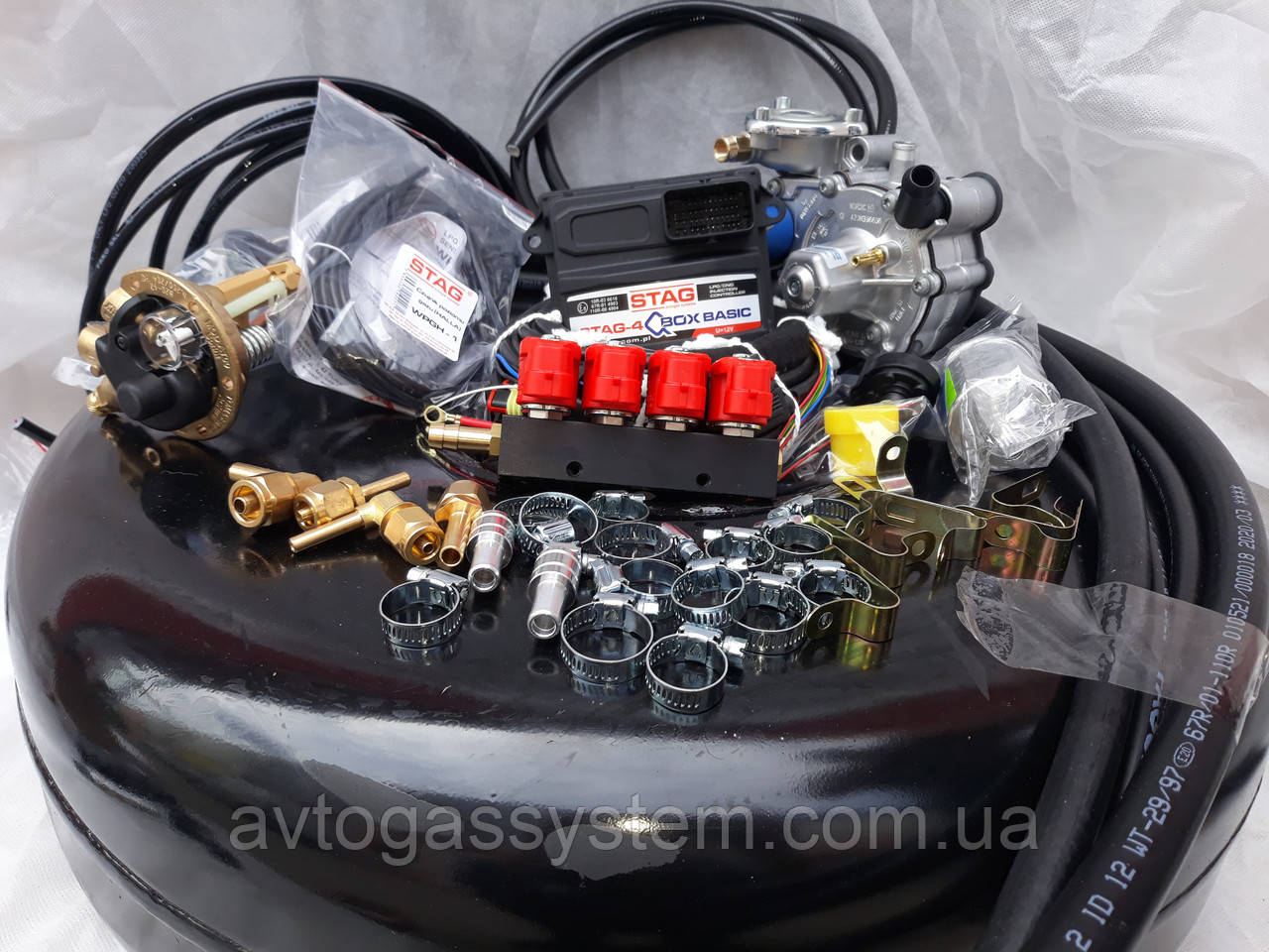 Комплект ГБО 4 покоління Stag Qbox Basic/Tomasetto/форсунки Valtek з балоном під запаску, фото 1