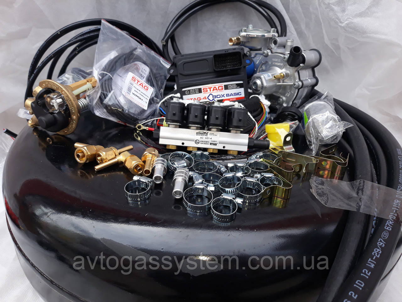 Комплект ГБО 4 покоління Stag Qbox Basic/Tomasetto/форсунки Stag W 01 з балоном під запаску, фото 1