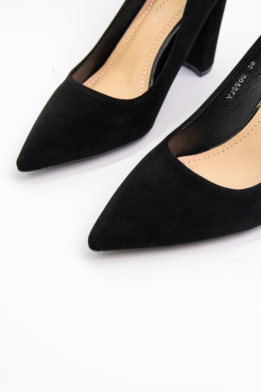 Туфлі човники жіночі велюрові чорні на стійкому підборі з перлами демісезон 9 см - фото 6 - id-p1221472056