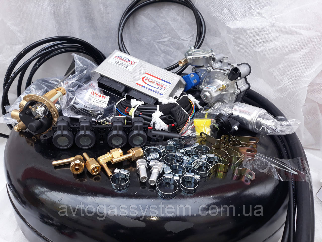 Комплект ГБО 4 TSI/FSI Stag 400 DPI/Tomasetto AT 13 XP/AEB з балоном під запаску