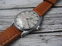 Годинник Схід, наручний годинник. Механізм радянський
