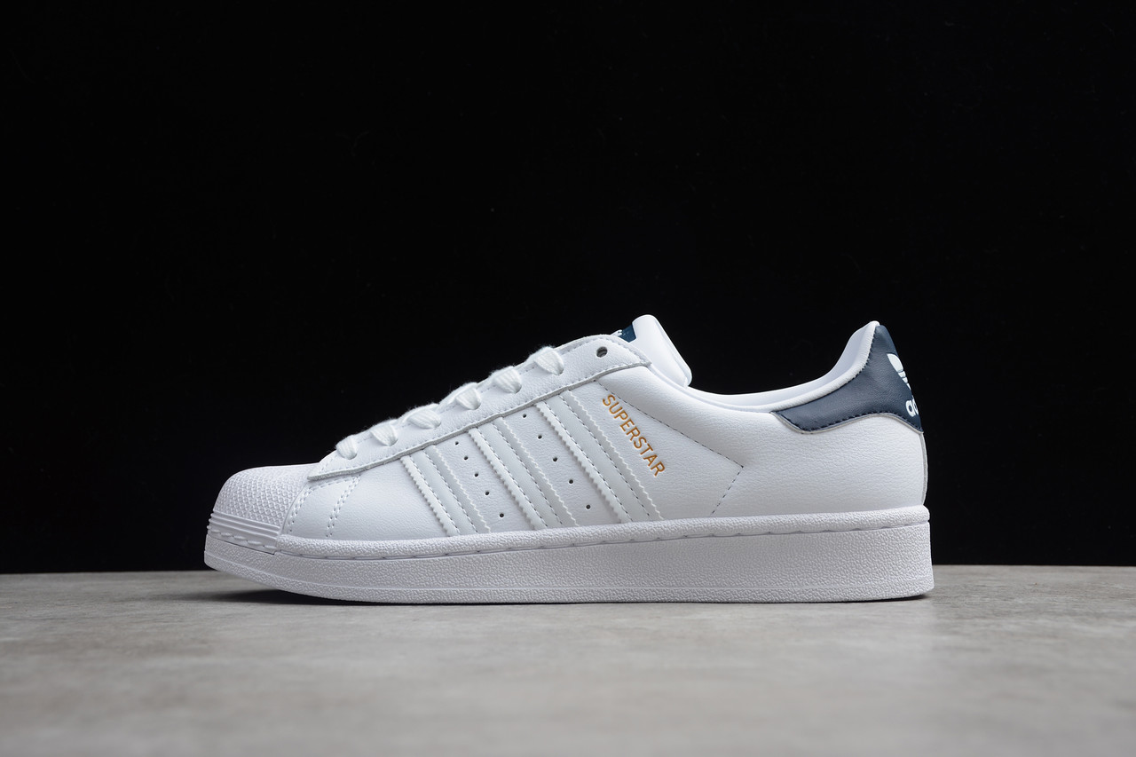 Кросівки жіночі Adidas Superstar / ADW-1575