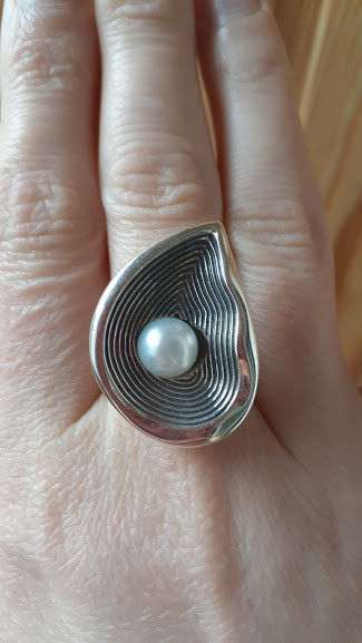 Срібне кільце з культивованою перлиною "Лібрето", фото 1