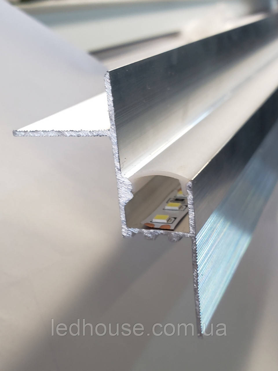 Профиль парящего потолка LED1625 под гипсокартон с рассеивателем по ...