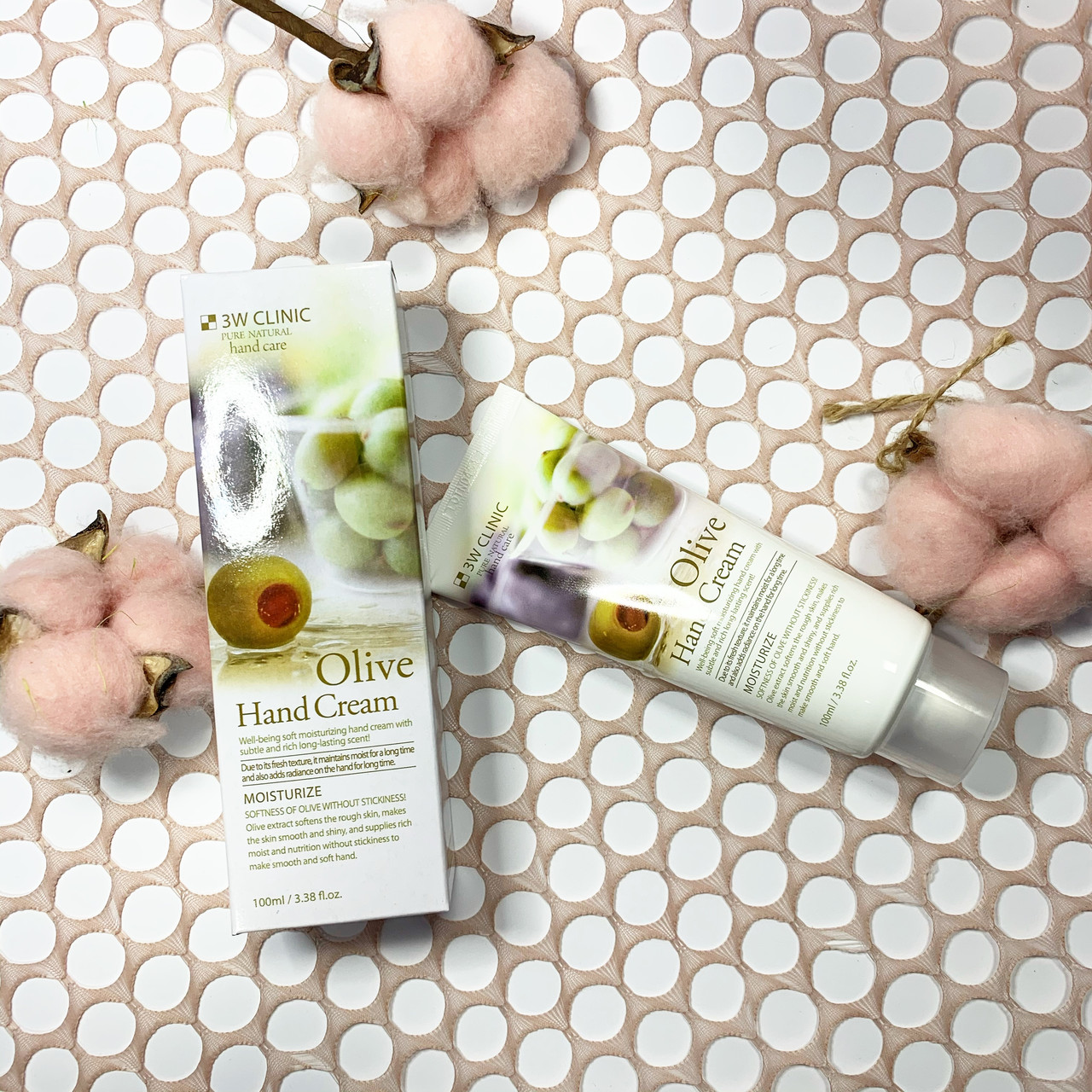 3W Clinic Moisturizing Hand Cream Olive - Зволожуючий крем для рук з екстрактом оливи, фото 1