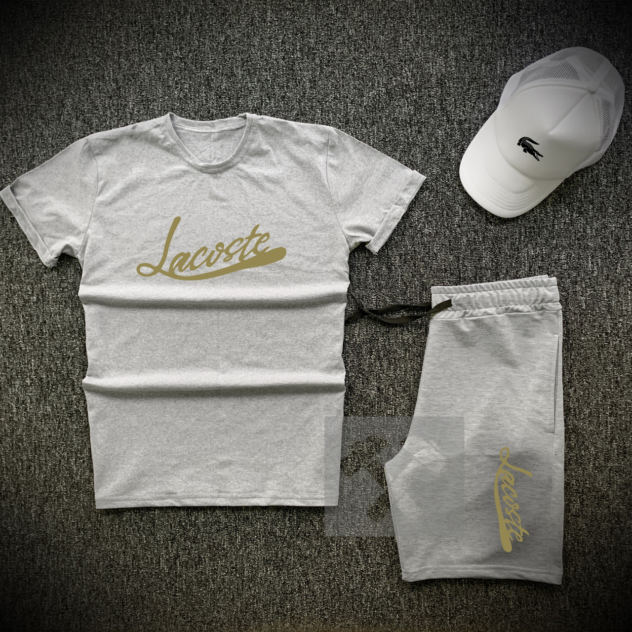 Сірий чоловічий комплект шорти та футболка Лакост (Lacoste)/ Літні комплекти для чоловіків
