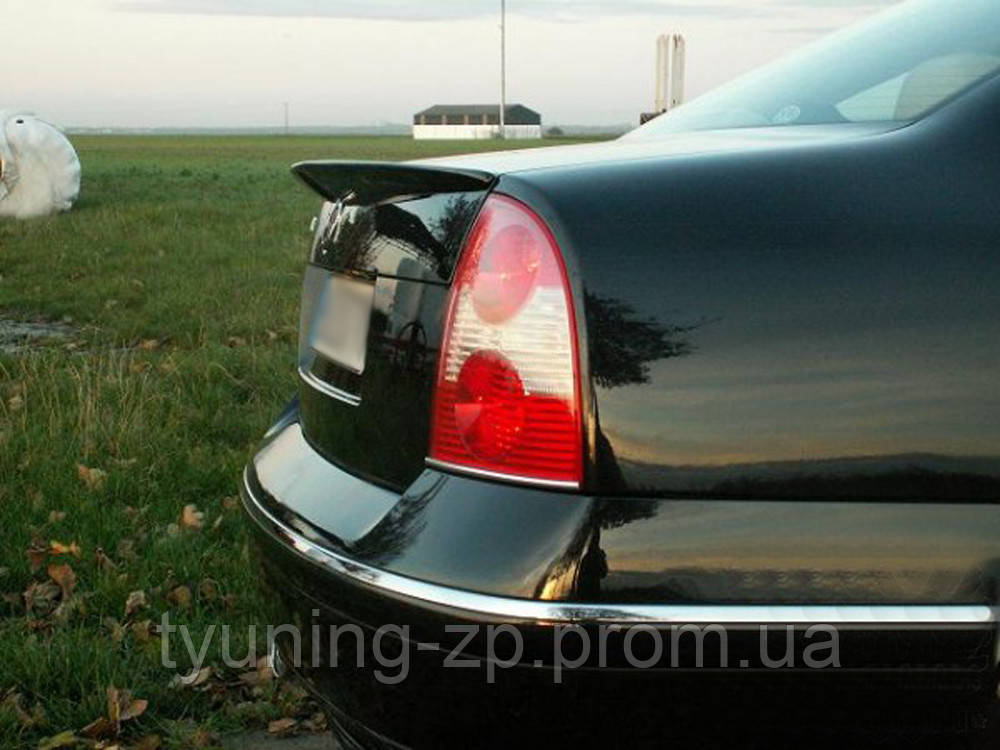 Спойлер Skoda Superb 2002-2008 "Лип" - фото 1 - id-p1223115757