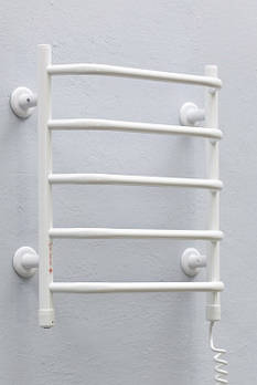 Сушарка для рушників Теплий Світ Стеїр 45 R білий (495*470*145) 72 Вт