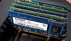 Оперативна пам'ять для ноутбука SO-DIMM DDR3 4GB