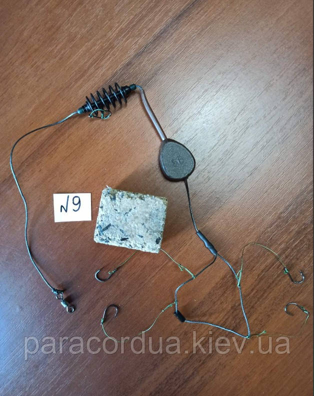 Снасть Макушатник з макухою на петлі і пружина