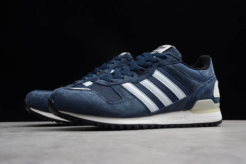 Купить Кроссовки мужские Adidas ZX 700 / ADM-3623 в