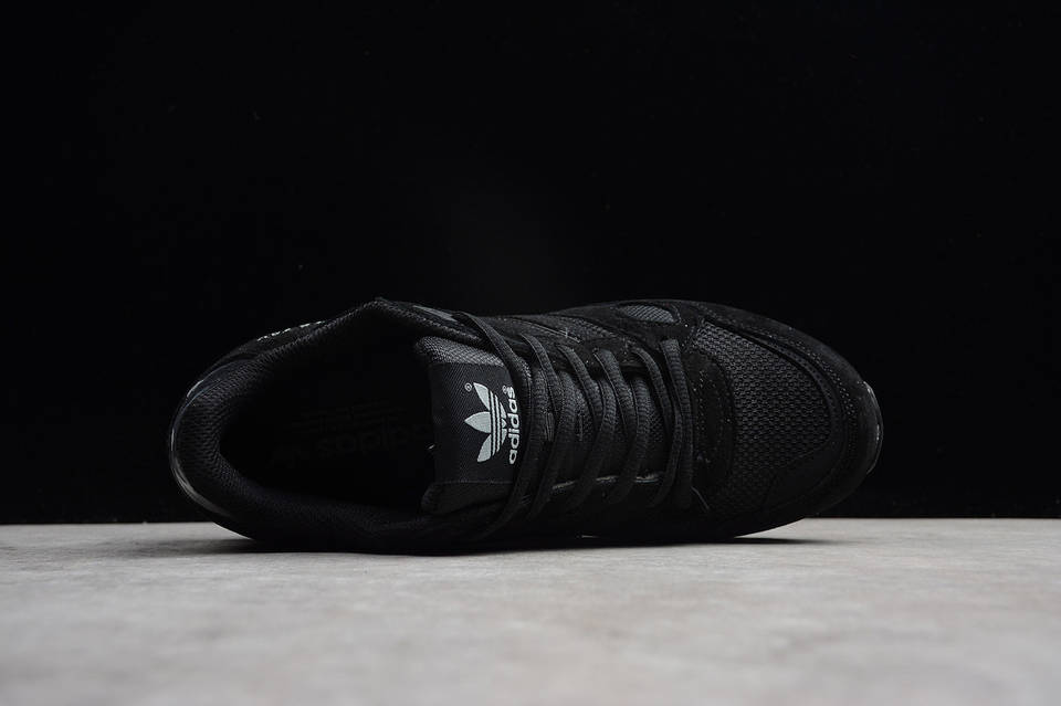 Купить Кроссовки мужские Adidas ZX 750 / ADM-3632 в