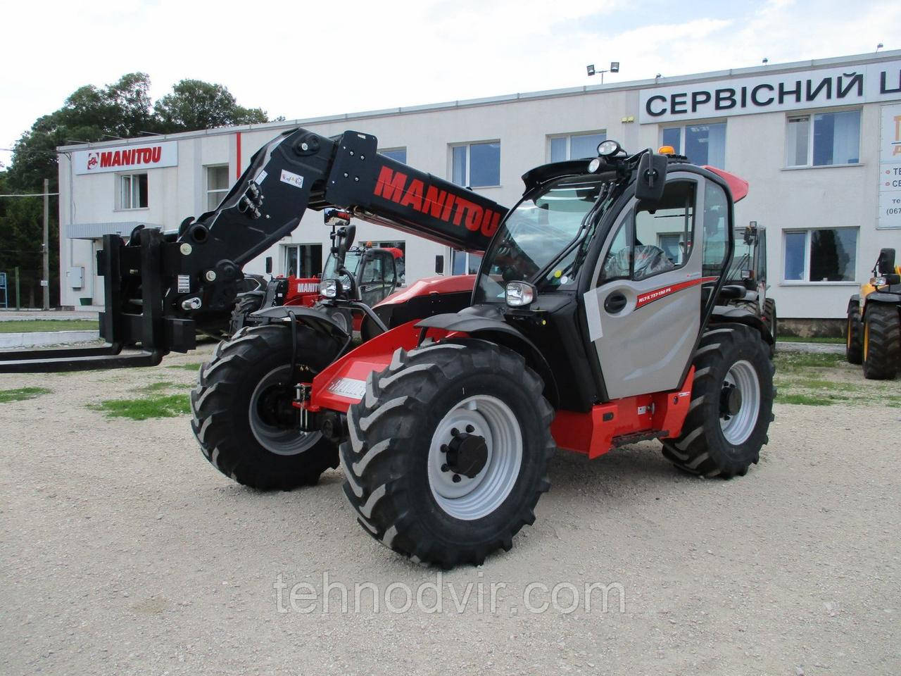 Manitou MLT-Х 737-130 PS+ - новий телескопічний навантажувач.