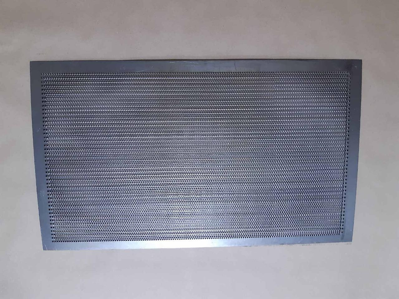 Решіто (сито) 700 х 1065 ОЦ 0,55 мм * 0,8/1/1.1/1.2/1.5/1.6/1.8 мм на Петкус-гігант К-531, фото 1