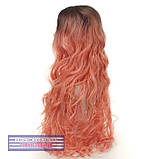 Найдовший хвилястий перуки з штучного волосся Erin AT без чубчика, термоволосы, колір рожевий, фото 3
