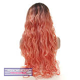 Найдовший хвилястий перуки з штучного волосся Erin AT без чубчика, термоволосы, колір рожевий, фото 4