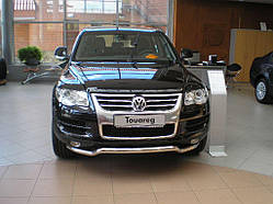 Труба одинарна (вигнуту) на Volkswagen Touareg 2004-2010 (60 діаметр)