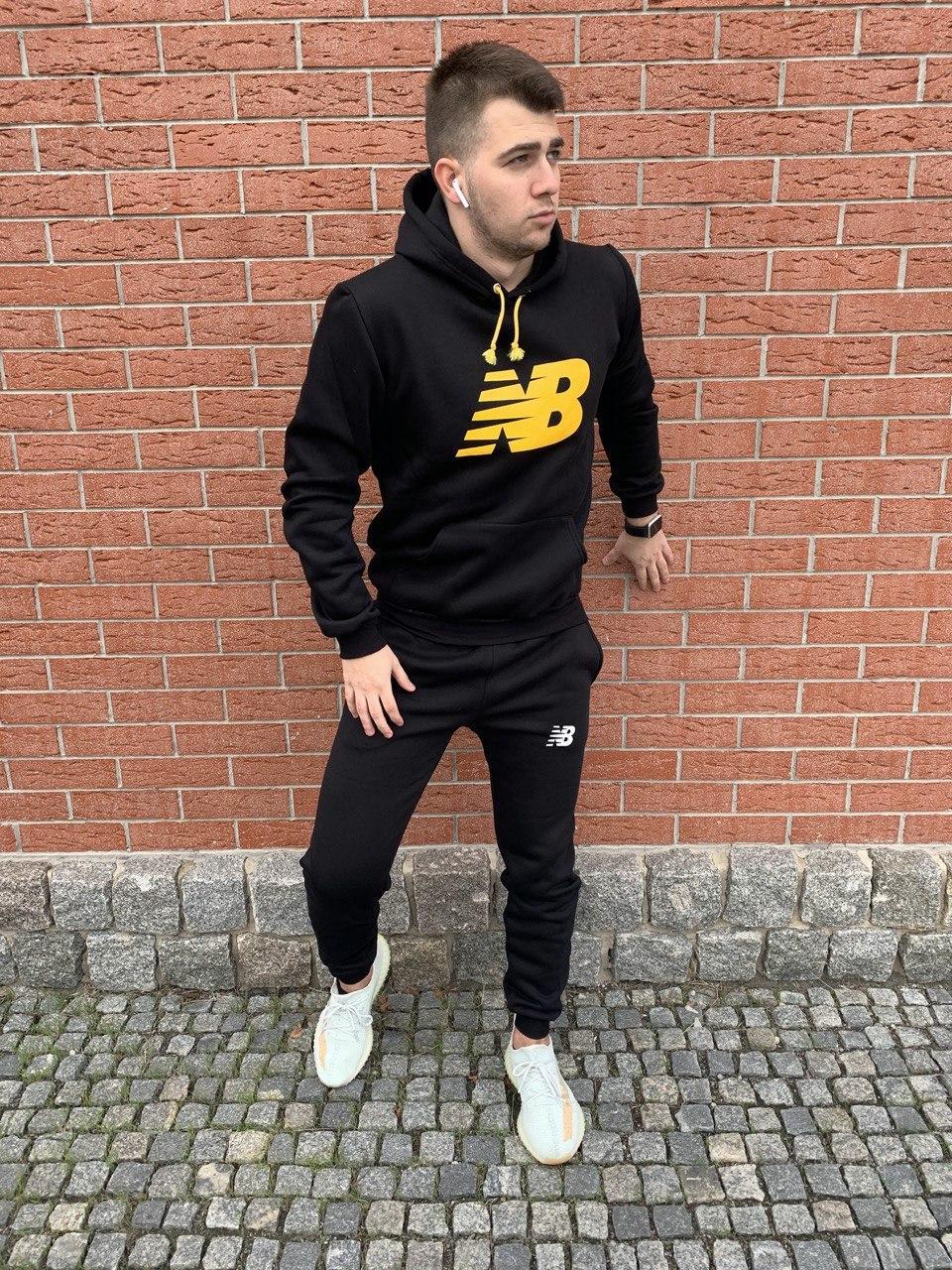 Чоловічий чорний спортивний костюм Нью Беленс (New Balance)/Весна-осінь
