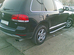 Пороги на Volkswagen Touareg 2004-2010 Елегант (боковина хромована)