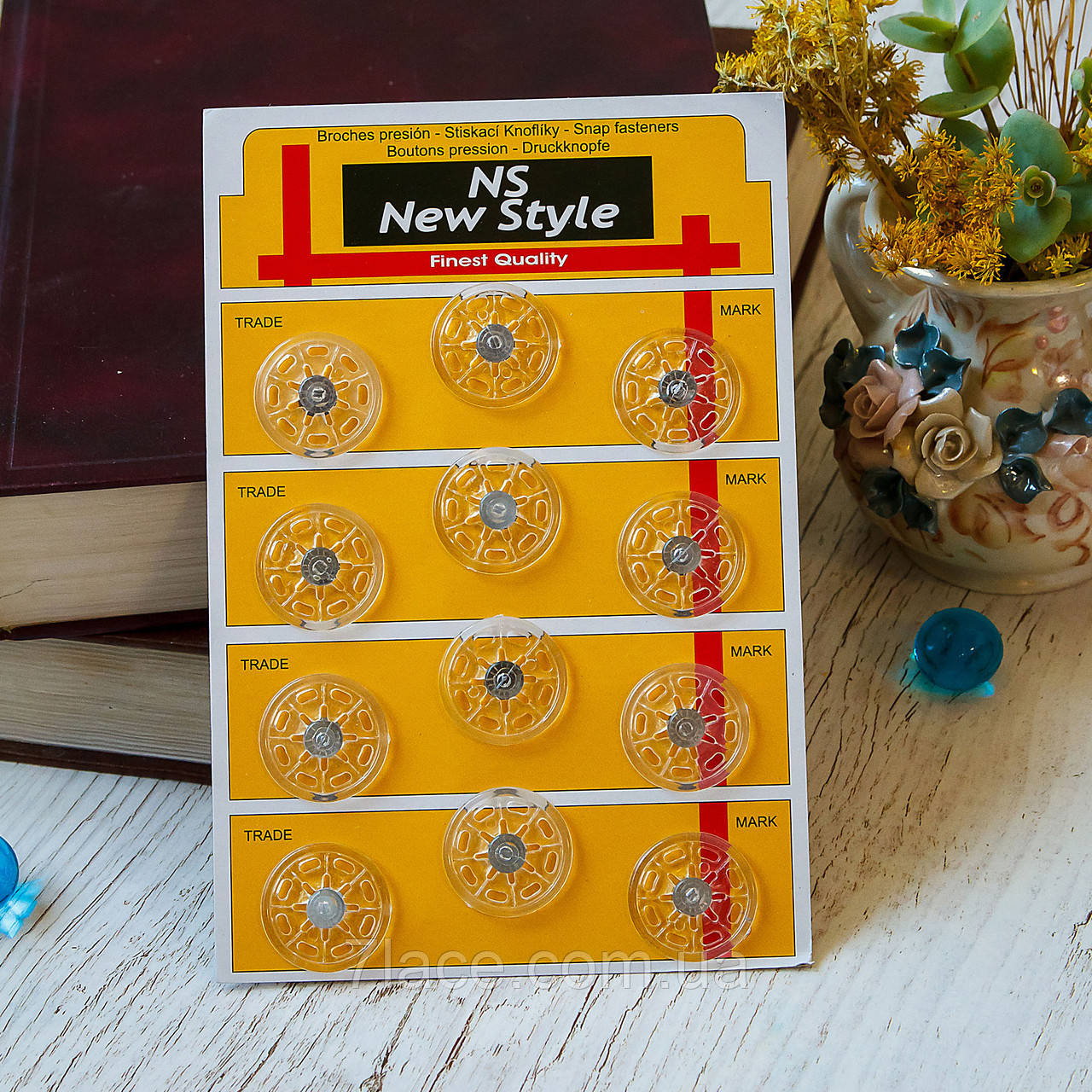 Кнопки пришивні швейні прозорі/червоний білий/ діаметр 25 мм/паковання 12 шт., фото 1