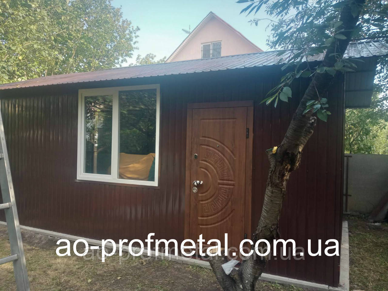 Гараж із профнастилу, Металопрофіль для гаража, Гараж металевий із профнастилу, Профіліс для гаража.