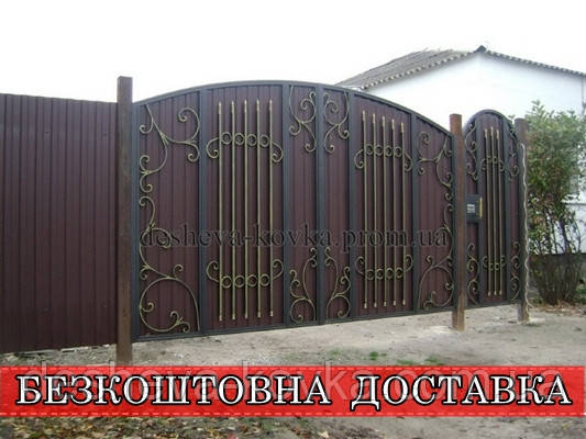 Ворота з профнастилом та елементами ковки