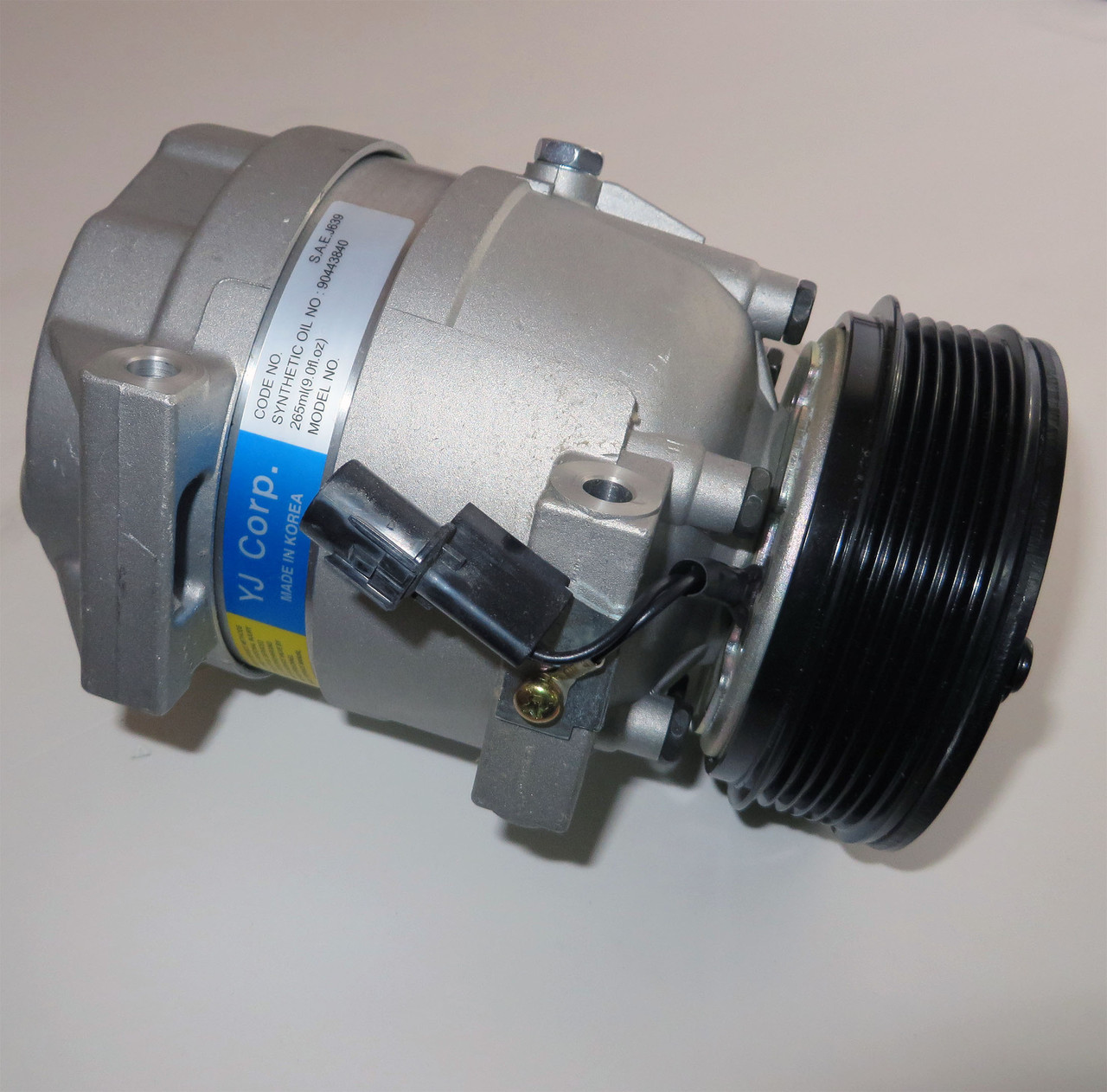 Компресор кондиціонера SsangYong REXTON, 714956, 6651305011