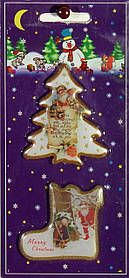 Сувенірний новорічний магніт на холодильник ялинка і шкарпетки для подарунків (441198-1)