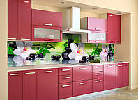 Скинали на кухню Zatarga Орхидея и бамбук 600х2500 мм салатовый виниловая 3Д наклейка кухонный фартук