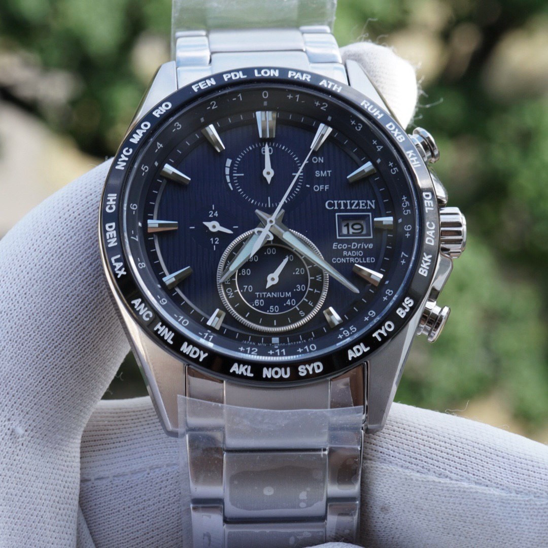 Citizen AT8154-82L Eco-Drive Titanium Global Radio Controlled
