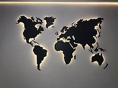 Дерев'яна карта Миру з LED підсвічуванням та гравіюванням 150х90 см чорна 6465414