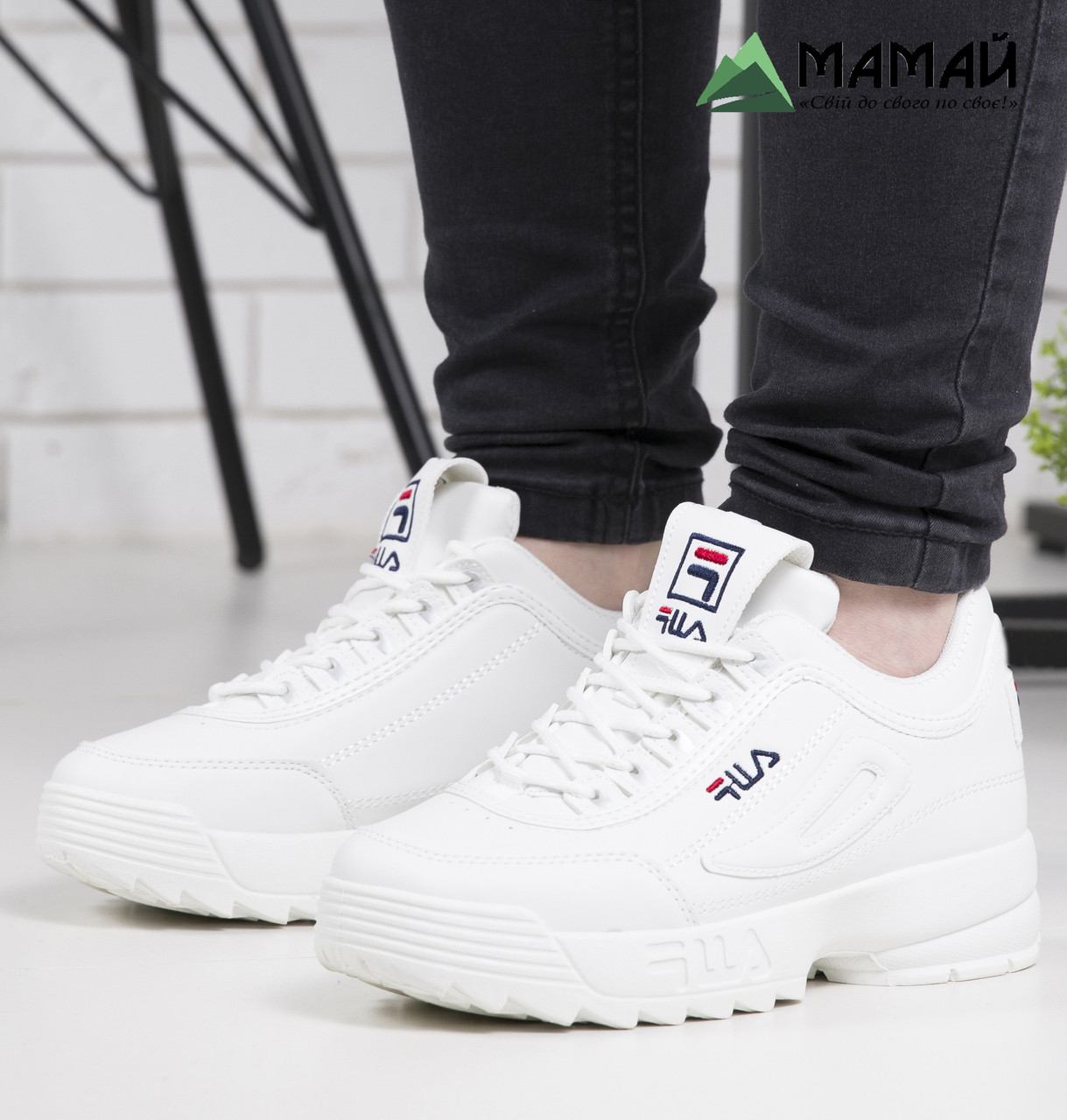 Кросівки жіночі білі 39р