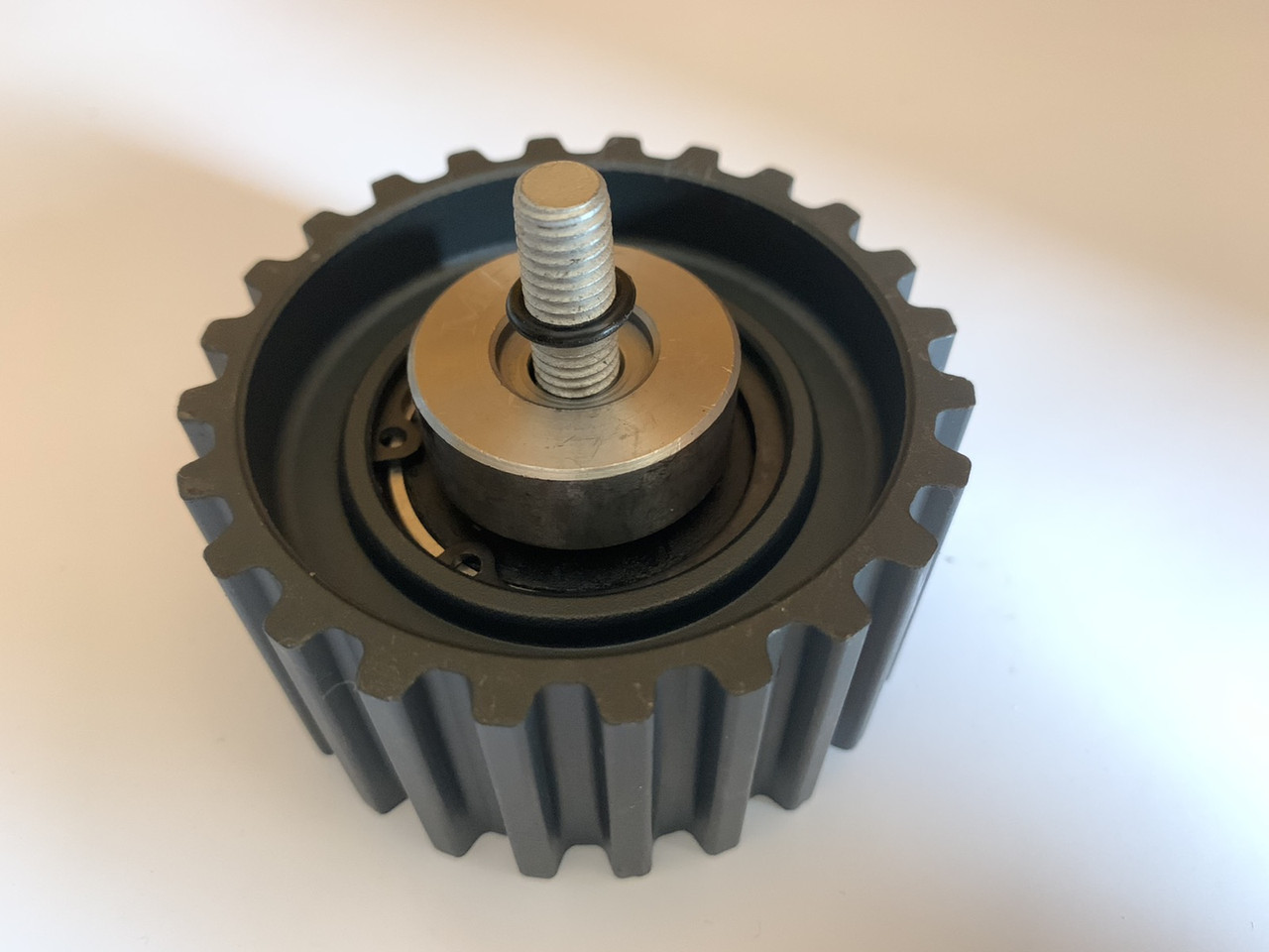 Ролик ГРМ 2,3 (шестерня) (EE901306/500388688)