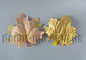 Кленове листя з ніжками 15х15см/E50 шт. С00616