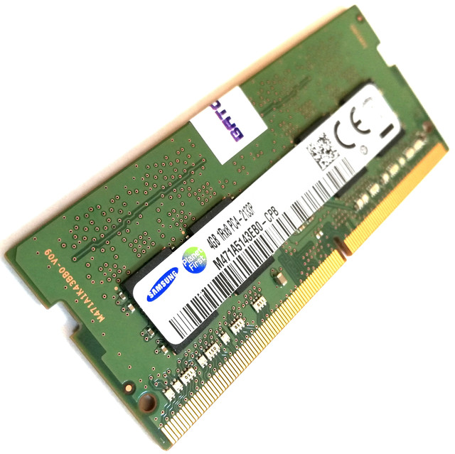 SODIMM DDR4 для ноутбука 4 GB
