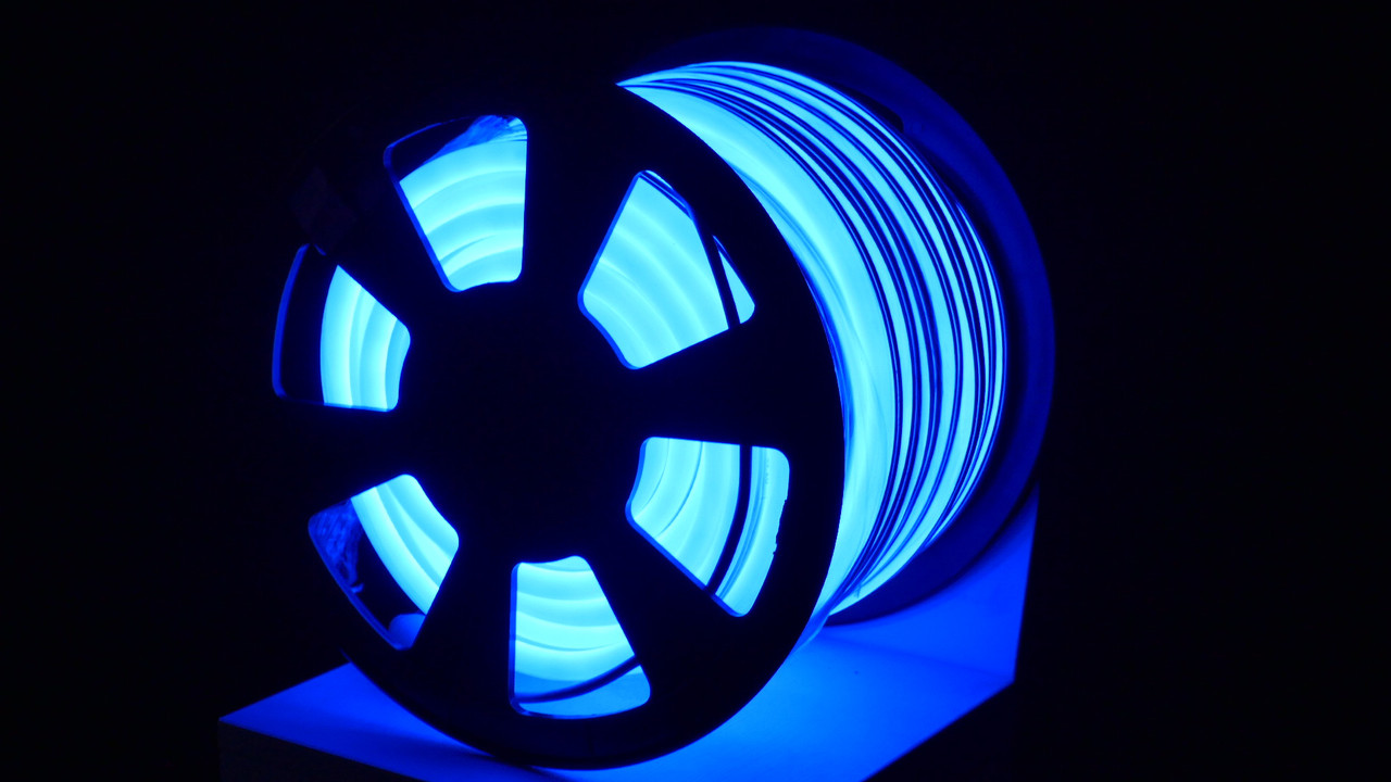 Вуличний світловий шнур Lumion 220V SMD NEON FLEX 15*26 мм, 81 світлодіода/м.п., 50 м/ рул колір синій