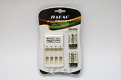 Зарядний пристрій JIABAO JB-212 + акумулятори 4 шт 2500 mAh ААA мініпальчик