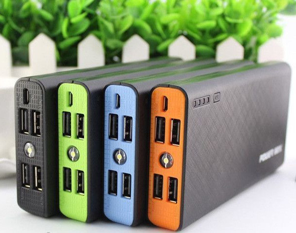 Power Bank 6 х 18650 + 4 USB + Ліхтарик Зарядний пристрій Корпус