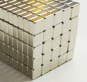 Магніт неодимовий. Прямокутник 4,8x4,8x2,6 мм Зчеплення ≈ 0,38 кг 100 шт., фото 1