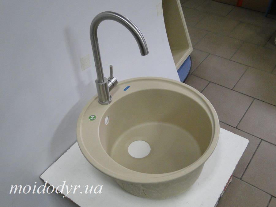 Гранітна кухонна мийка Blanco Riona 45 шампань