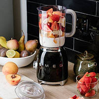 Блендер 50's Style чорний Smeg BLF03BLEU