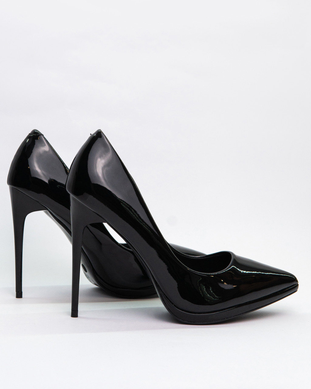 Туфлі човника лакові жіночі чорні на стійкому підборі на шпильці 11 см - фото 1 - id-p1221472040