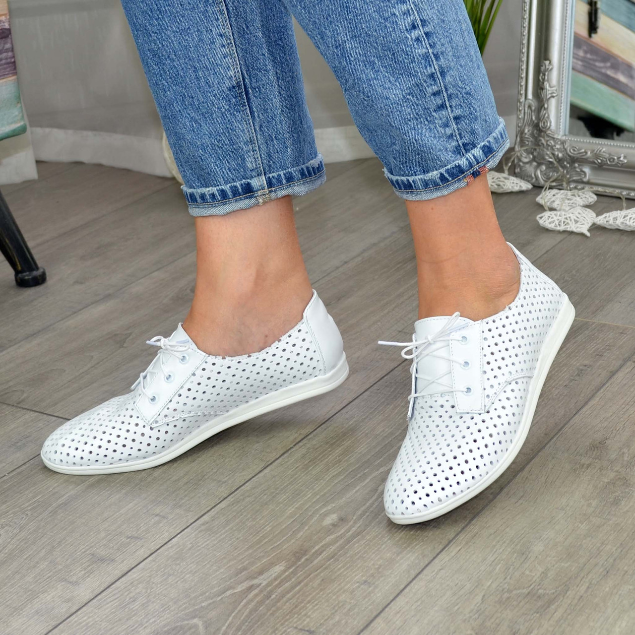 Мокасины женские белые кожаные, сквозная перфорация: продажа, цена в ...