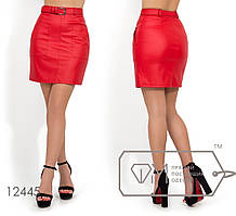 Стильна коротка жіноча шкіряна спідниця-міні з пояском (р.42-48). Арт-2648/23 червона