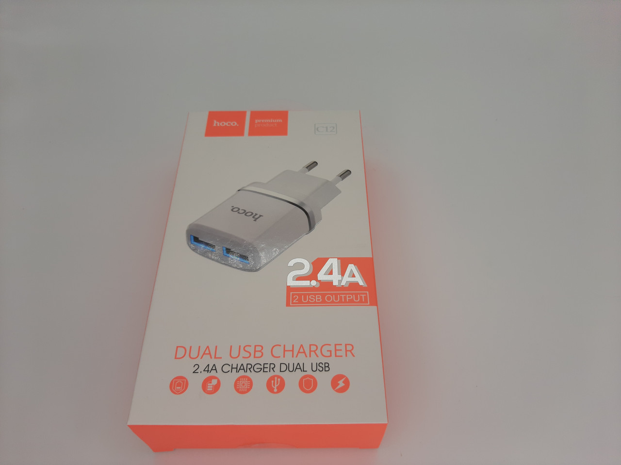 СЗП HOCO C12 Smart (2USB/2.4A) (білий)