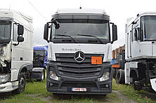 На розбирання приїхав Mercedes Actros 2013