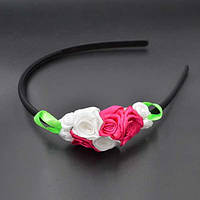 Обруч чорний пластик з квітами з атласної стрічки, ширина 8 мм